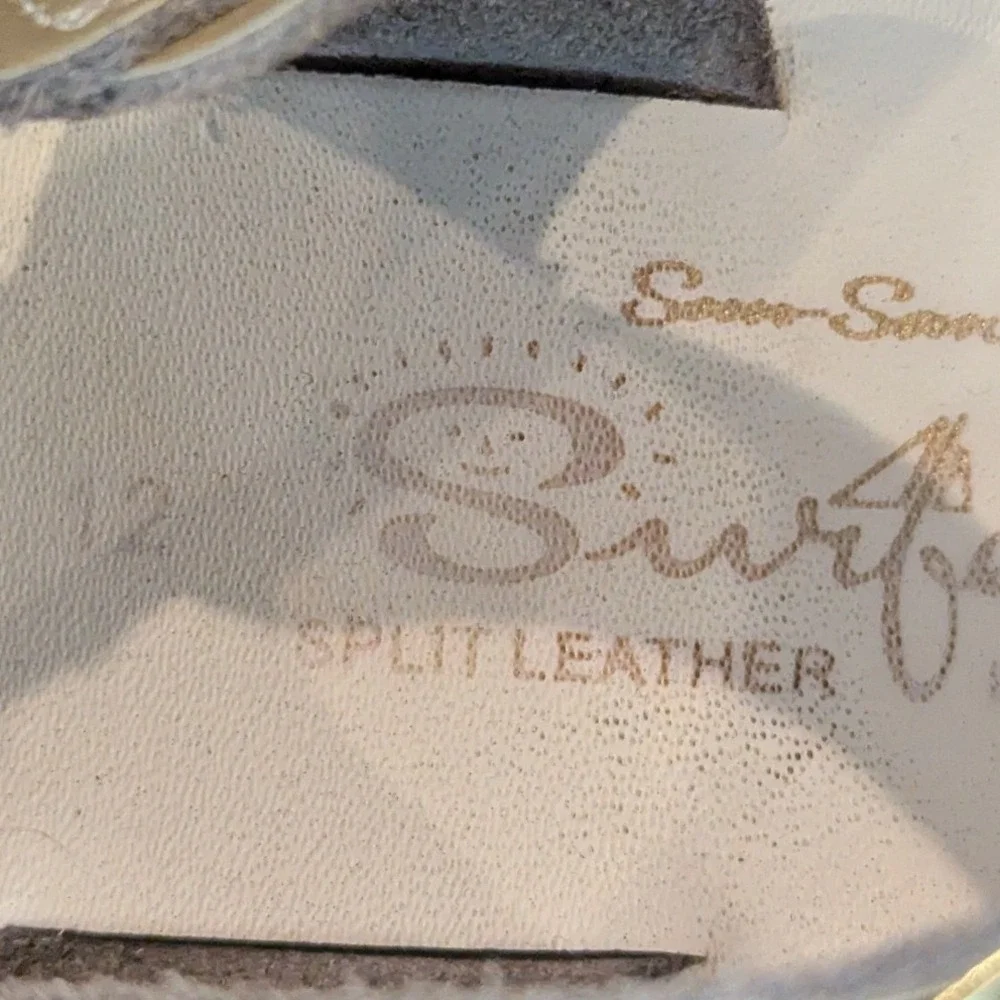 Salt Water Sandals Sun-San Surfer Metallic Gold Leather Kids Size 12